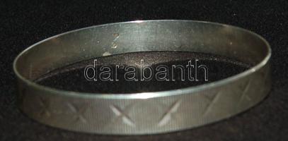 Ezüst (Ag) karkötő kézi véséssel 17,73 gr