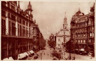 Budapest V. Apponyi tér a Kossuth Lajos utcával és az 53-as villamossal