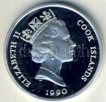 Cook-szigetek 1990. 10$ Ag "500 éve fedezték fel Amerikát" T:PP