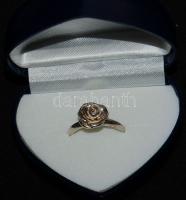 Női ezüst (Ag) bécsi rózsás gyűrű 4,77 gr díszdobozban