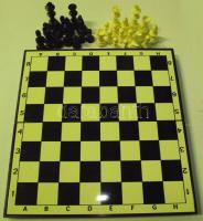 Hiánytalan mágneses bakelit sakk készlet