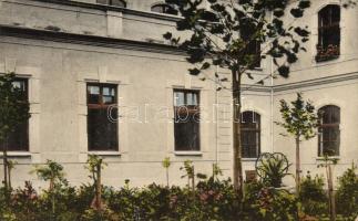 Érsekújvár Flenger institute, garden