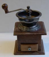 Régi fa és fém kávédaráló 18 cm