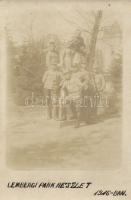 Lviv park, WWI Hungarian soldiers group photo