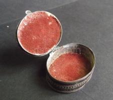 cca 1900 Kis ezüst (Ag) púderes szelence 15,46 gr