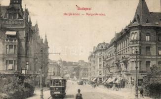 Budapest II. Margit körút villamossal (pinhole)