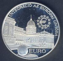 1997. 2000Ft Ag "Integráció az EU-ba-EURO I" T:PP Tanúsítvánnyal és eredeti dísztokban!