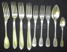 9 db ezüstözött réz evőeszköz: 7 villa + 2 kanál