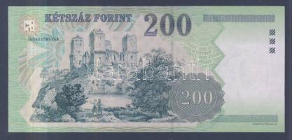 2005. 200Ft T:I