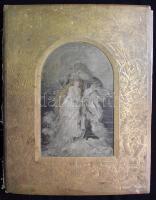 Fouqué, de la Motte: Undine. Rege. ford.: Ábrányi Emil és ifj. Ábrányi Kornél. Hoeppner Gyula kilencz szinrajzával, Bp., 1885 9 nagyméretű litho képpel Kiadói, dúsan aranyozott egészvászon-díszkötésben, körül aranymetszéssel, a kötéstáblán festett címképpel. (a kötés javításra szorul. belső hátsó borító hiányzik)