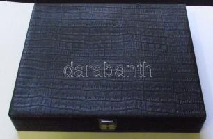 Érmetartó kemény doboz klf betétlapokkal 25x29 cm