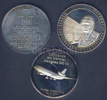 Vegyes tétel, benne: NSZK 1987. "750 éves Berlin-Siemens" Ag emlékérem 20g T:PP + 1974. &q...