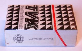 Bontatlan csomag TVK cigaretta