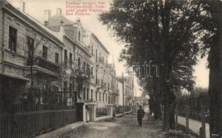 Pöstyénfürdő park alley