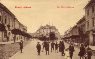Besztercebánya Béla IV square with the shop of Ede Neumann
