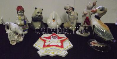Nagy porcelán tétel: klf állatfigurák, Hollóházi BM Határőrség plakett, stb