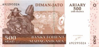 Madagaszkár 2004. 100A + 200A + 500A + 1000A T:I
