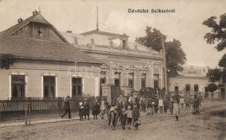 Szikszó Takarékpénztár és Gyógyszertár