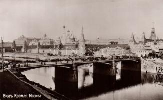Moscow Kremlin, bridge