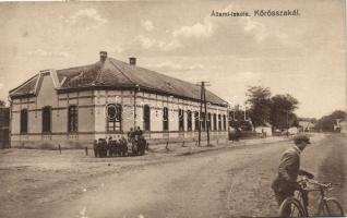 Kőrösszakál Állami iskola