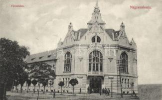 Nagyszalonta City hall
