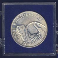 1990. Forte Fotókémiai Ipar névreszóló Ag emlékplakettje eredeti plombált plasztiktokban! (36g) T:BU