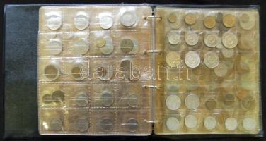 Hobbi gyűjtemény több száz klf külföldi érmével albumba rendezve T:vegyes