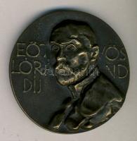 1980. A Magyar Népköztársaság Minisztertanácsa által alapított Eötvös Lóránd-díja Pullai Árpád aláír...