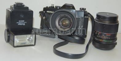 Vivitar márkájú fényképezőgép eredeti tokban hozzávaló vakuval és lencsével