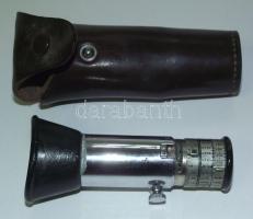 cca 1900 Fotós kellékek: kinyitható állvány, fénymérő, másolókeret és 2 db színszűrő / Vintage photo...