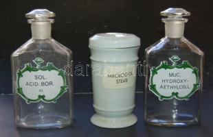 Nagy régi gyógyszertári porcelánedény tétel összesen 14 db feliratos porcelán edény különböző mérete...