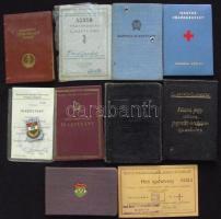 10 db vegyes igazolvány: személyi, pártmunkás, tagsági, katonai, stb.