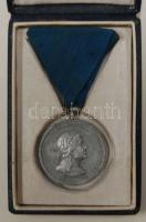 1940. "Erdélyi részek felszabadulásának emlékére" fém emlékérem szalaggal T:2 díszdobozban