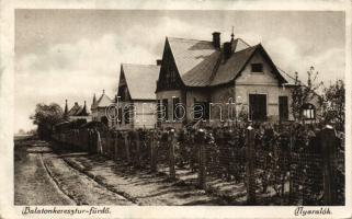 Balatonkeresztúr-fürdő nyaralók (fa)