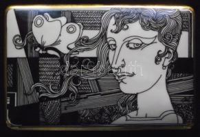 Szász Endre által tervezett Hollóházi jelzett porcelán ékszeres doboz /  Faces designed by Endre Sza...