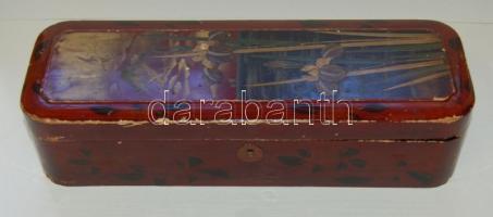 Szecessziós festett zárható fa ládika kulcs nélkül, kopottan  / Art nouevau hand painted wooden box (weary) 34x12 cm