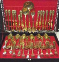 39 darabos aranyozott alpakka evőeszközkészlet díszdobozban
