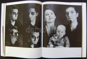 Szebeni András - Sóvári Zsuzsa: Hölgyeim és uraim  aktfotó-album híres színészekről és színésznőkről...