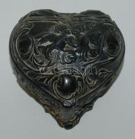 cca 1900 Szív alakú díszes ón ékszeres szelence angyal díszítéssel / Jewelery box in the shape of heart