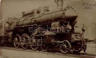 MÁV 301 locomotive