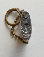 Apró bolha tétel: régi mini öngyújtó és egy nyaklánc sok medállal