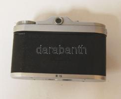 Régi Taxona márkájú fényképezőgép eredeti tokjában