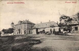 Bicske Fő utca üzlet (Rb)