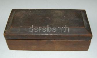 8 darabos régi súlykészlet eredeti fadobozában (5 g-20 dkg)