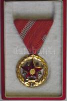 1957. Kiváló Szolgálatért Érdemérem dísztokban T:1-