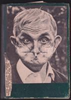 kb. 430 db klf magyar és külföldi gyufacímke házi készítésű kis albumban