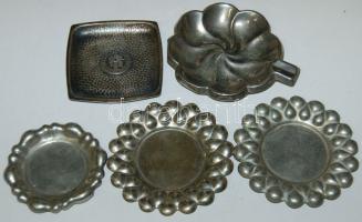 5db hamutartó, köztük egyik "Eger -Mátravidéki Borgazdasági Kombinát" jelöléssel