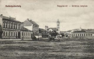 Székelyudvarhely market square with Hotel Erzsébet