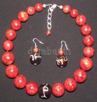 Óriás korall és batikolt szaru nyaklánc hozzávaló fülbevalóval és ezüst (Ag) szerelékkel