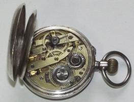 10 köves Cylindre márkájú régi ezüst (Ag) női apáca zsebóra porcelán számlappal br.24,54 gr